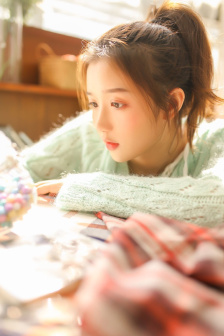 艾德薇姬·芬妮齐