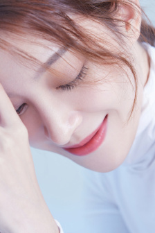 堕落的女教师动漫
